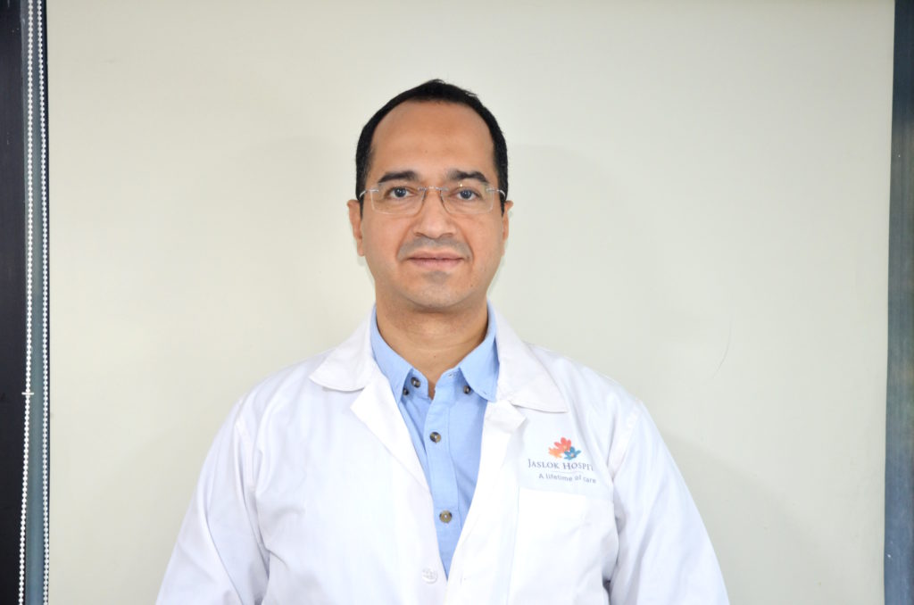 DR. SAMIR GARDE, Consultant Respiratory Diseases, Jaslok Hospital, Mumbai