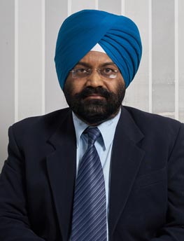 DR. RAJINDER SINGH